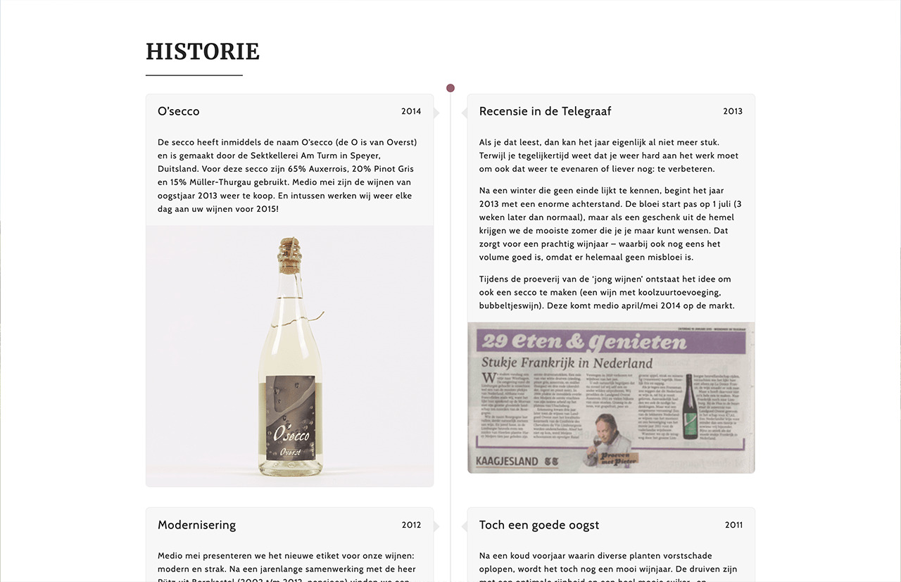 Een webpagina met historische tijdlijngegevens voor verschillende jaren, inclusief afbeeldingen, tekst en een krantenknipsel van Landgoed Overst.