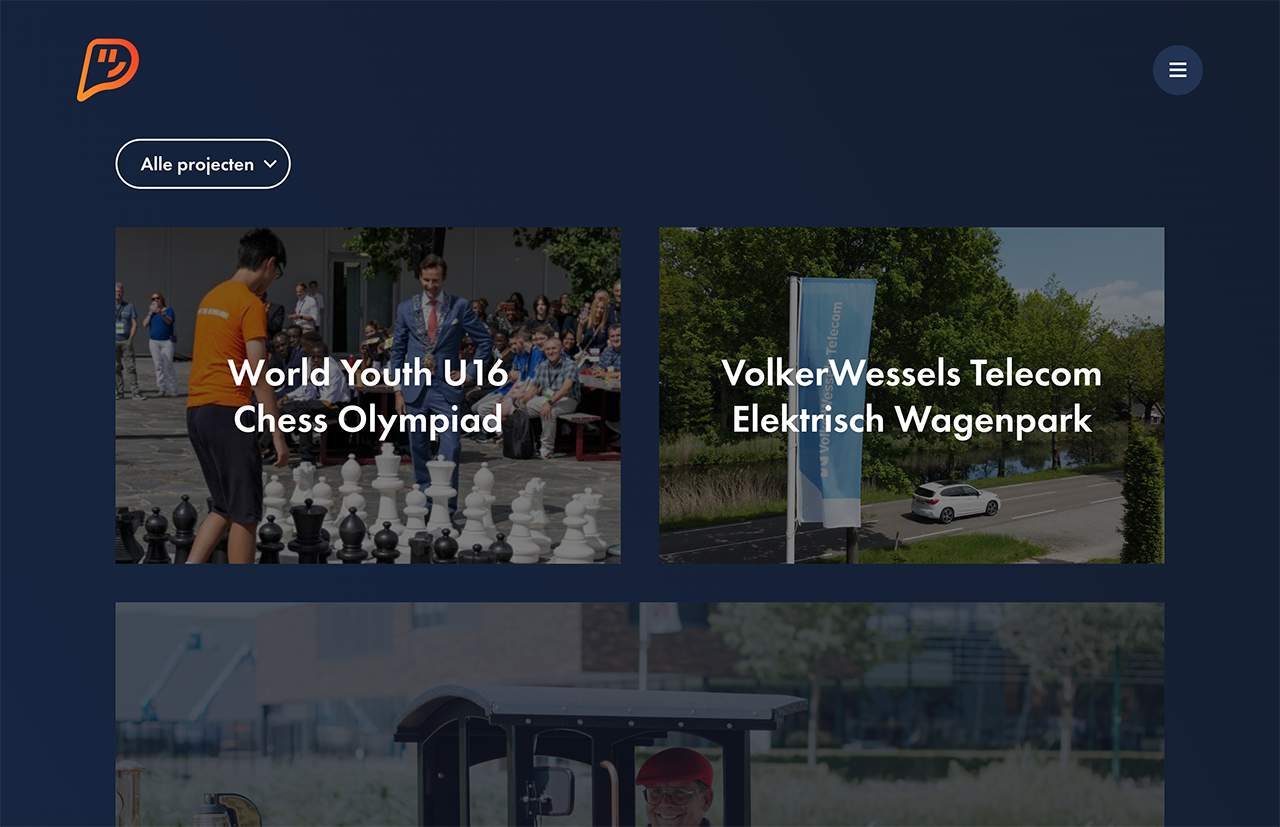 Een website-interface met projecttegels, met de Wereld Jeugd U16 Schaakolympiade en VolkerWessels Telecom Elektrisch Wagenpark van De Plaatjesmakers.