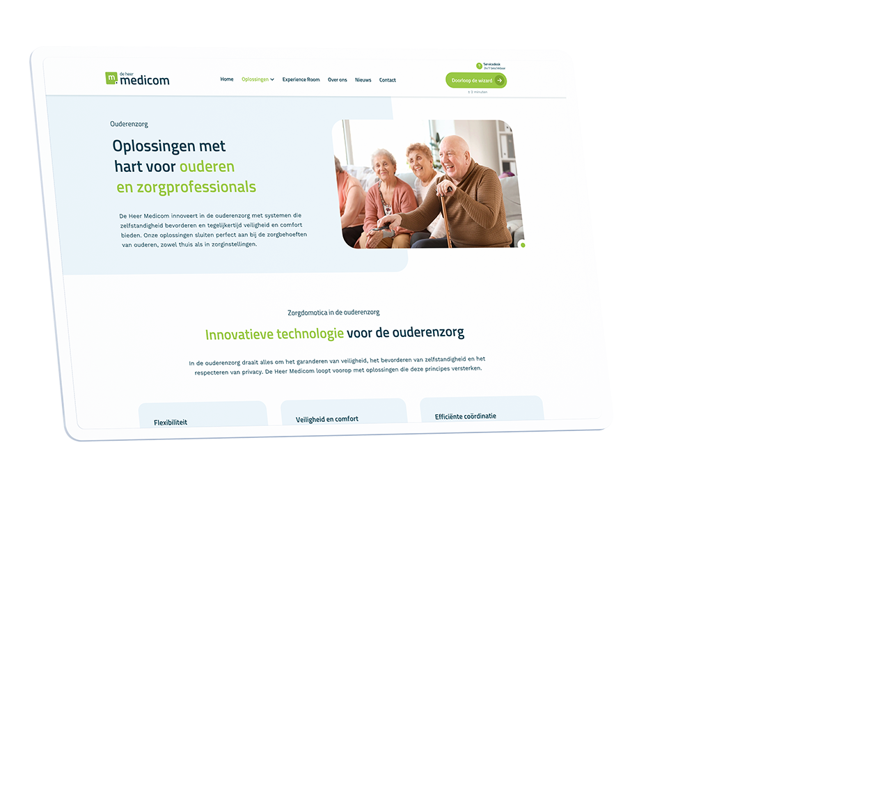 Website met oplossingen voor ouderenzorg van De Heer Medicom, met een headerafbeelding van interactie tussen ouderen en zorgverleners. De tekst is in het Nederlands.